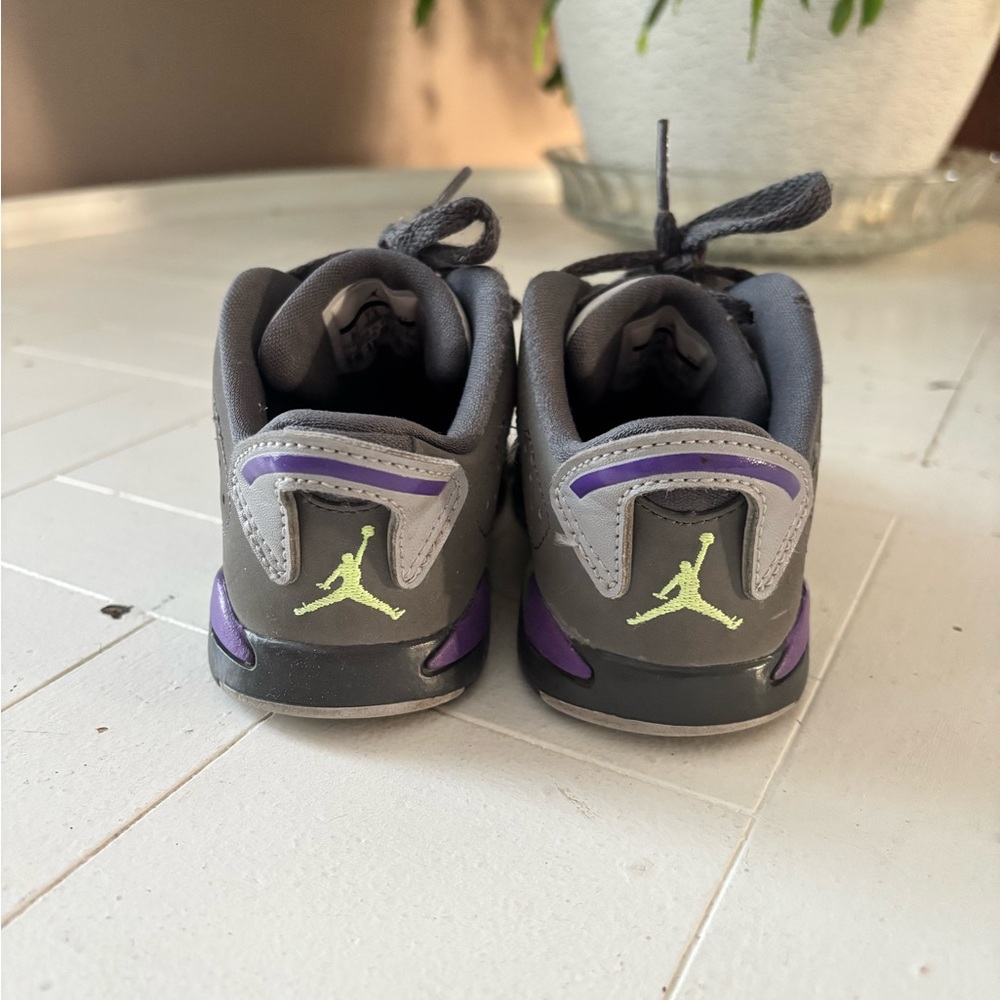 GIC Kids 8C Jordan Sneakers - Gray and Purple Running Shoes